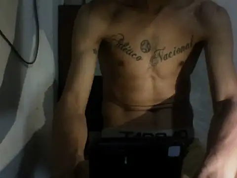 Delgadomx online show from 11.04.25