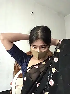 Snapshot of Arisha- chatting on 06.30.26 Arisha- online show from 06.30.26
