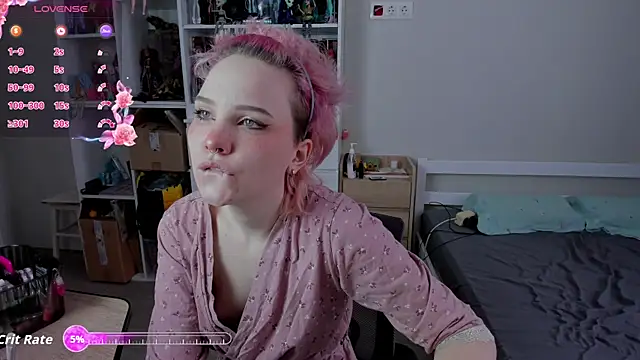 School Love online show from 01.15.26