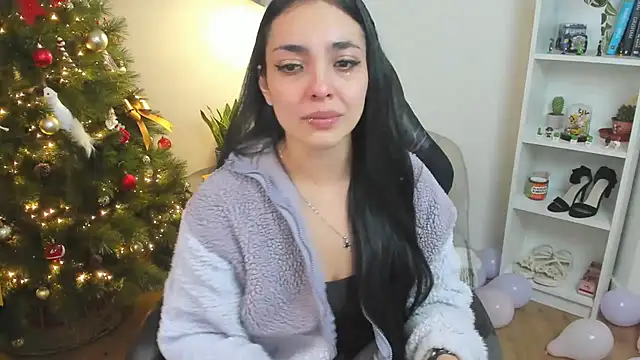  BellaEvans  online show from 11.28.25