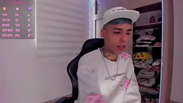 aldrinwhite online show from 02.26.25