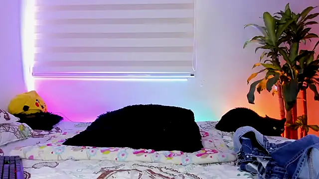 aldrinwhite online show from 10.07.25