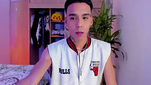 aldrinwhite online show from 11.16.25