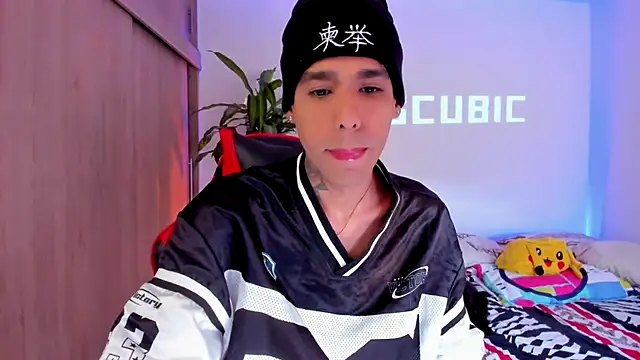 aldrinwhite online show from 04.05.26