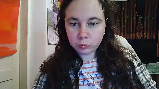 Cora Maro online show from 11.01.25