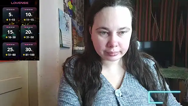 Cora Maro online show from 04.08.26