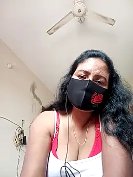 Snapshot of Neha-Roy chatting on 03.04.26 Neha-Roy online show from 03.04.26