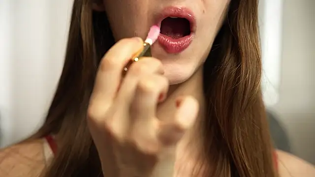 Snapshot of PrincessMononokee chatting on 04.06.26 PrincessMononokee online show from 04.06.26