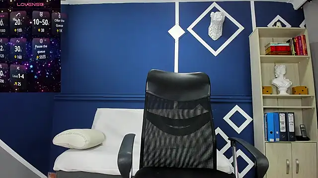 charolbruce 1 online show from 03.07.25