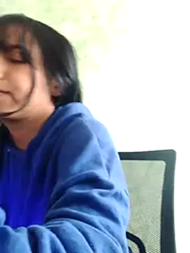 DakotaHoland online show from 10.18.25