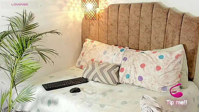 Ammy nova online show from 03.17.25