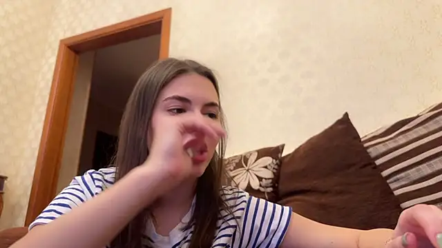 AmiCumOn online show from 03.11.25