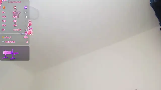 Snapshot of Gaby_Vegaa chatting on 03.18.25 Gaby Vegaa online show from 03.18.25