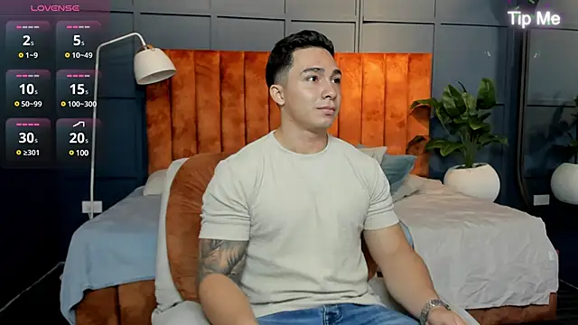 Ryan Hunt online show from 02.01.25