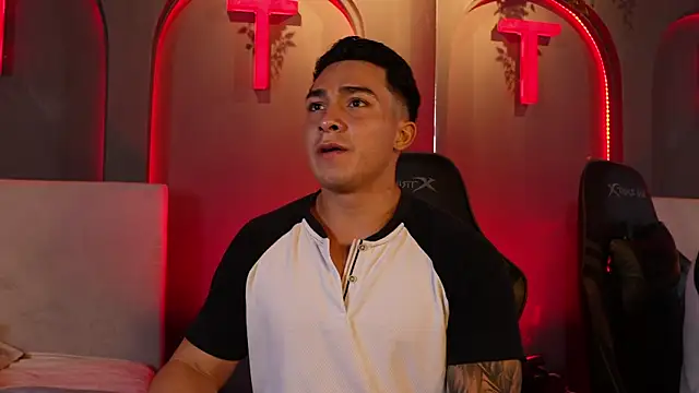 Ryan Hunt online show from 10.05.25