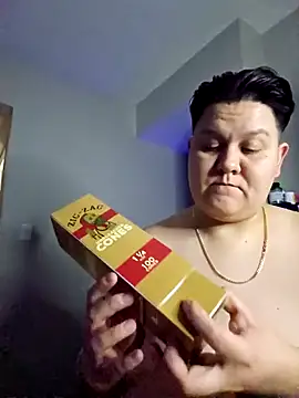 Snapshot of DevilDahm chatting on 01.11.25 DevilDahm online show from 01.11.25