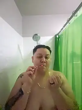 Snapshot of DevilDahm chatting on 01.14.25 DevilDahm online show from 01.14.25