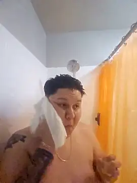 Snapshot of DevilDahm chatting on 03.18.25 DevilDahm online show from 03.18.25