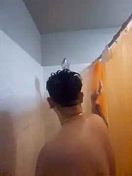 Snapshot of DevilDahm chatting on 03.18.25 DevilDahm online show from 03.18.25