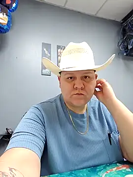 Snapshot of DevilDahm chatting on 09.11.25 DevilDahm online show from 09.11.25