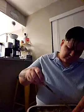 Snapshot of DevilDahm chatting on 09.17.25 DevilDahm online show from 09.17.25