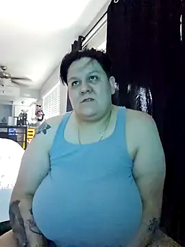 Snapshot of DevilDahm chatting on 10.12.25 DevilDahm online show from 10.12.25