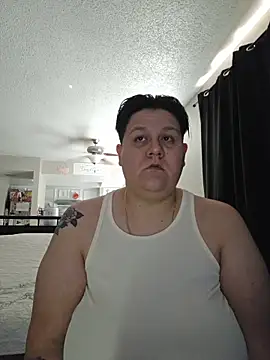 Snapshot of DevilDahm chatting on 10.25.25 DevilDahm online show from 10.25.25