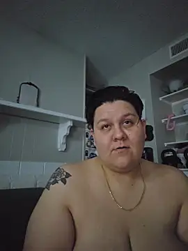 Snapshot of DevilDahm chatting on 11.07.25 DevilDahm online show from 11.07.25