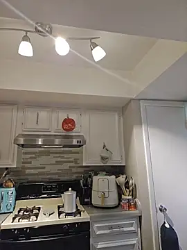 Snapshot of DevilDahm chatting on 11.08.25 DevilDahm online show from 11.08.25