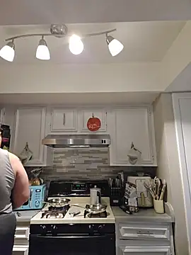 Snapshot of DevilDahm chatting on 11.11.25 DevilDahm online show from 11.11.25