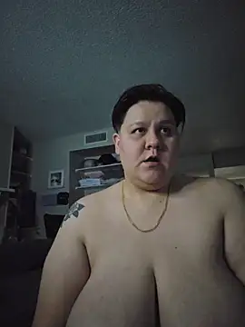 Snapshot of DevilDahm chatting on 11.27.25 DevilDahm online show from 11.27.25