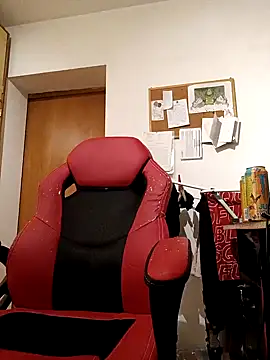 Snapshot of BigDickEnrg7195 chatting on 01.20.25 BigDickEnrg7195 online show from 01.20.25