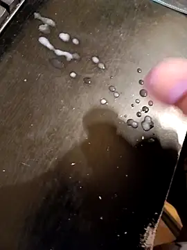 Snapshot of BigDickEnrg7195 chatting on 02.19.25 BigDickEnrg7195 online show from 02.19.25