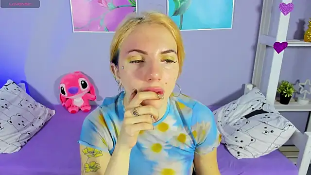 AnneTenet online show from 12.04.24