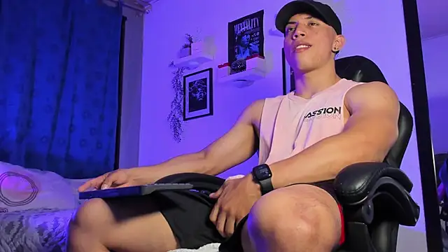 ThomsEvery  online show from 09.10.25