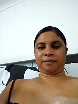 Snapshot of Sensual_indian7 chatting on 04.02.26 Sensual indian7 online show from 04.02.26