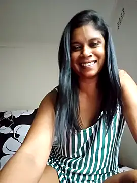 Snapshot of Sensual_indian7 chatting on 04.10.26 Sensual indian7 online show from 04.10.26