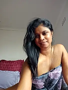 Snapshot of Sensual_indian7 chatting on 04.15.26 Sensual indian7 online show from 04.15.26