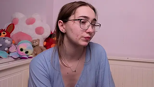 PollyBeev online show from 06.16.26
