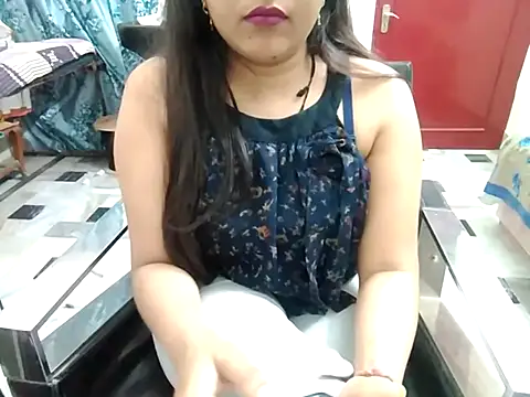 aarushi sharmaa online show from 02.20.25