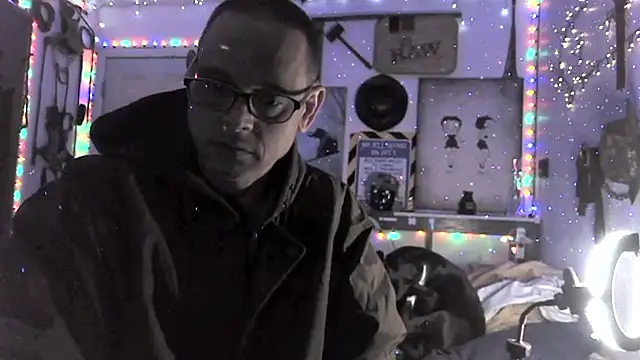 Buffshagswell online show from 01.12.26