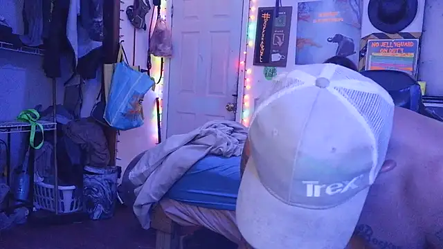 Snapshot of Buffshagswell chatting on 07.05.26 Buffshagswell online show from 07.05.26