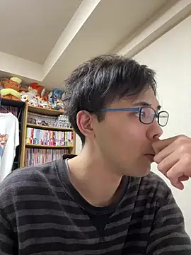 Snapshot of ryusei18570 chatting on 12.08.24 ryusei18570 online show from 12.08.24