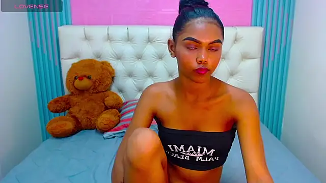 Snapshot of Melody_Stan chatting on 12.15.24 Melody Stan online show from 12.15.24