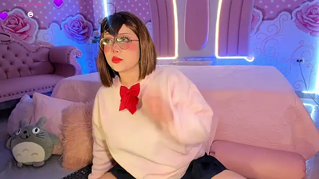 AHRI LEE online show from 12.06.24