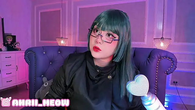 AHRI LEE online show from 01.30.25