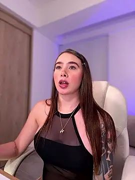 Lanataylor- online show from 01.12.26