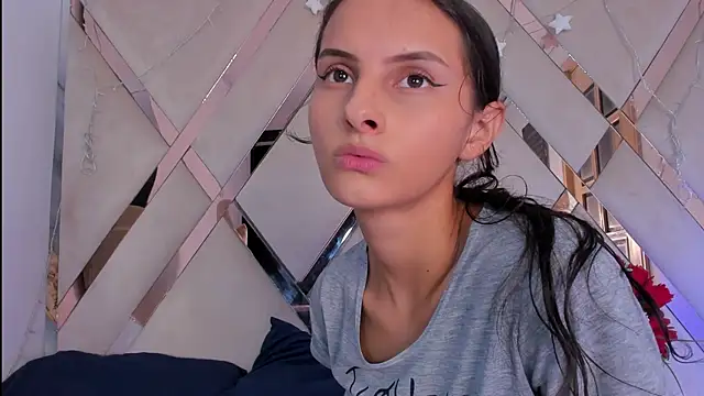 ninaht online show from 01.05.26