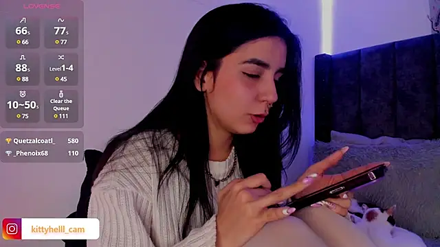 Alice woodville online show from 02.28.25