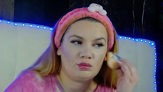 MelanieBrownn online show from 04.06.26